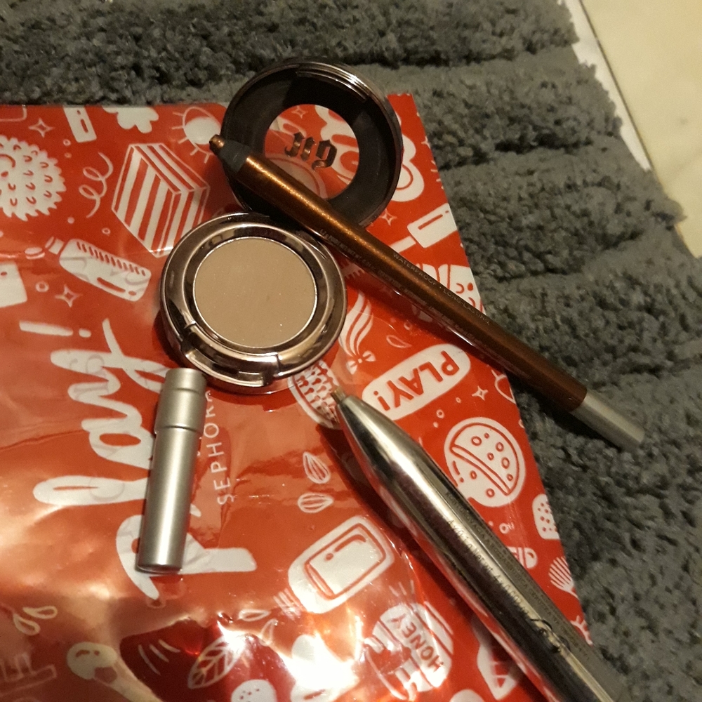 Makeup galore! Comment if interested no emails